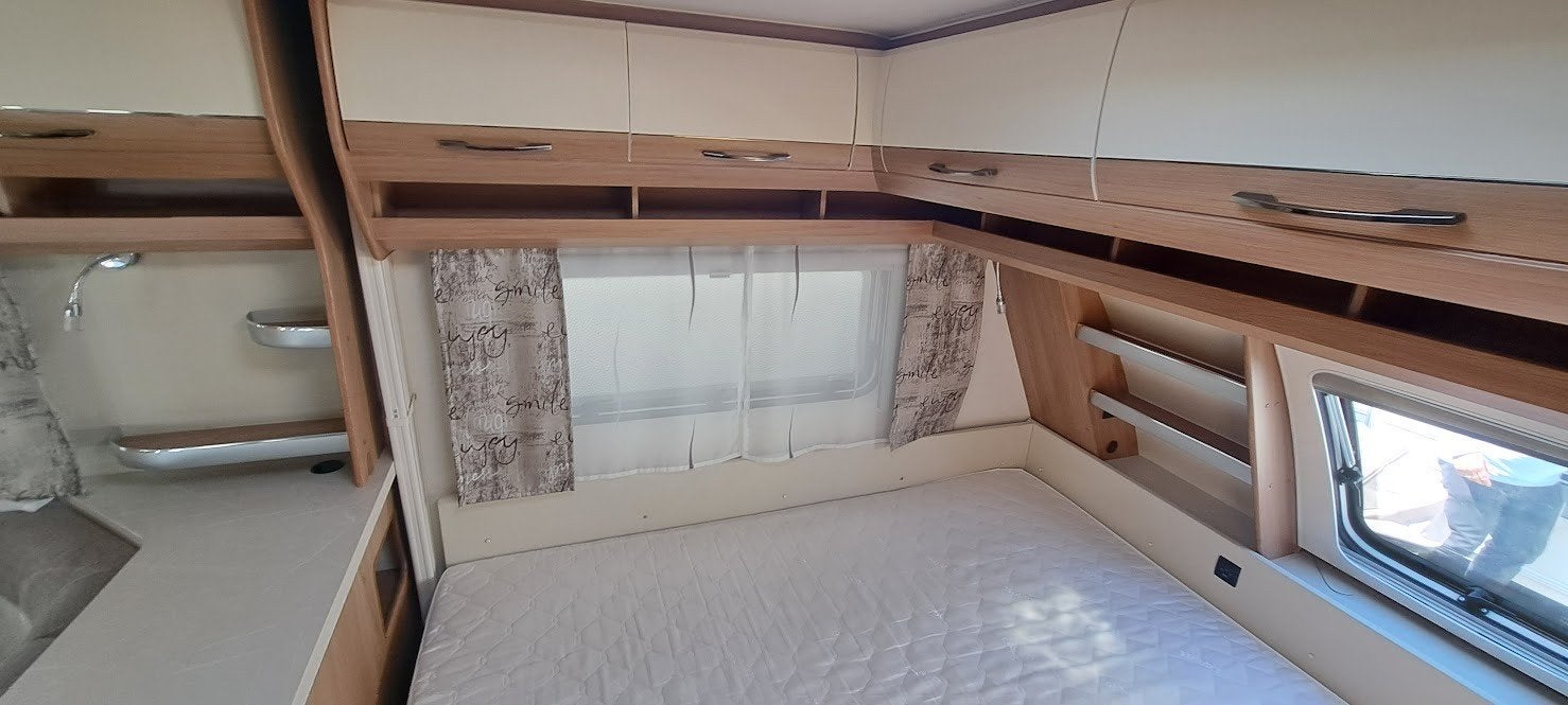Hobby de luxe 560 kmfe ,, Caravans en Kamperen, Schokbreker, Rondzit, Hobby, Frans bed