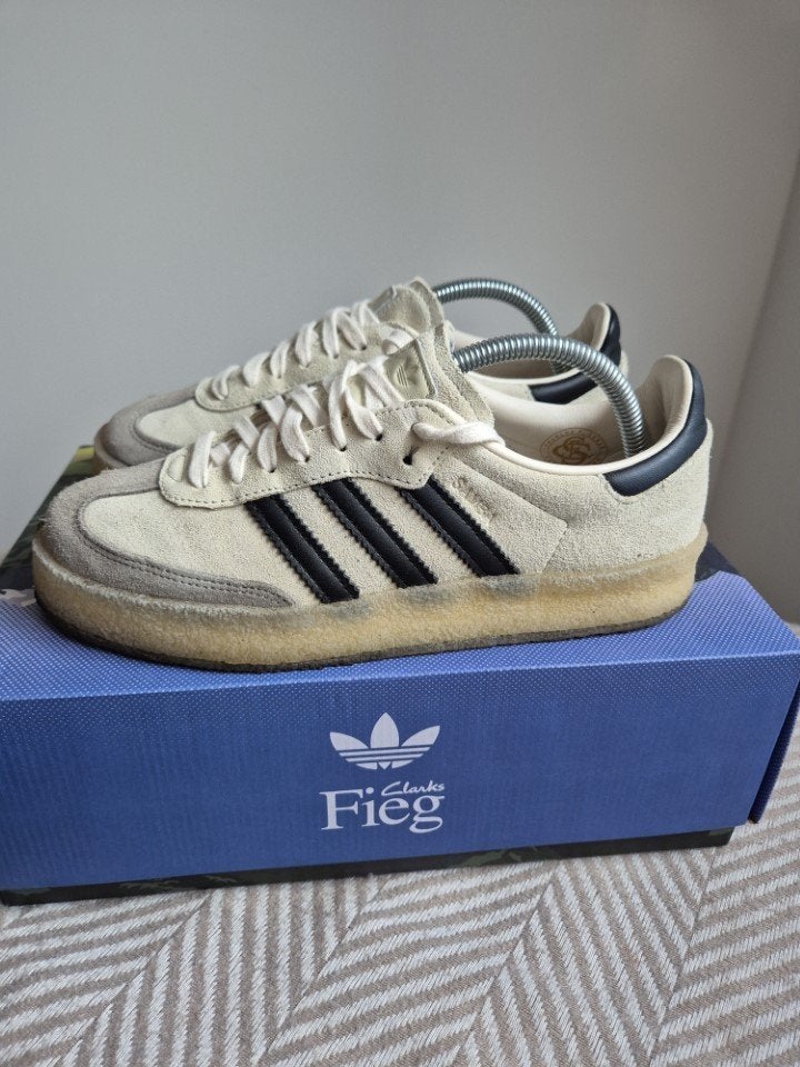 Ronnie Fieg x Clarks x adidas mt 41, Zwart, Ophalen of Verzenden, Zo goed als nieuw, Adidas