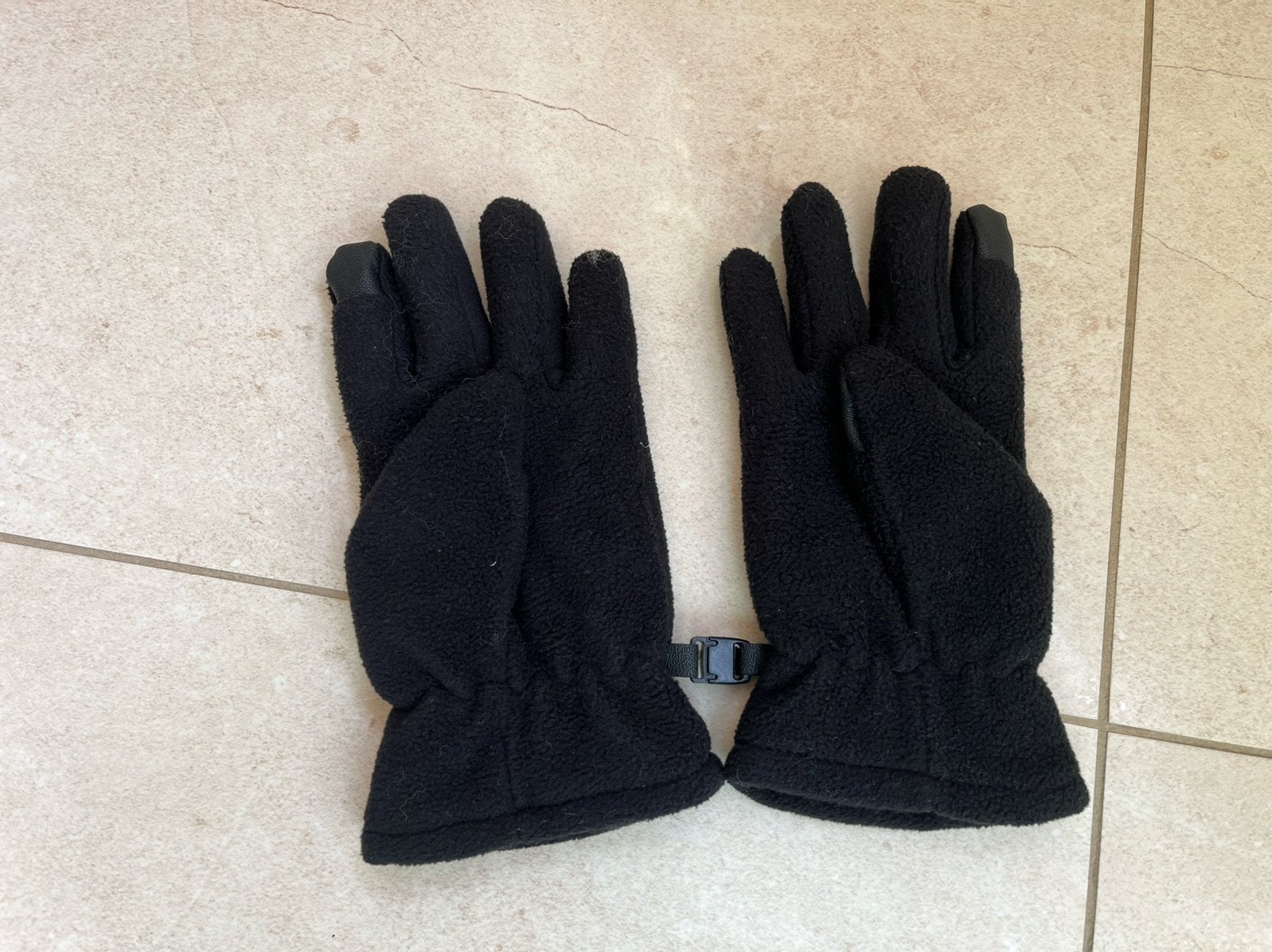 Hema fleece handschoenen zwart mt. 110/116, 110 t/m 116, Jongen of Meisje, Ophalen of Verzenden, Zo goed als nieuw