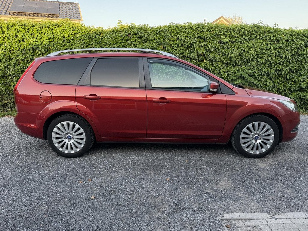 Ford Focus Wagon 1.6 Titanium | Schuifdak | Navi | Autom. Ai, Auto's, Ford, 1596 cc, Gebruikt, 4 cilinders, 635 kg