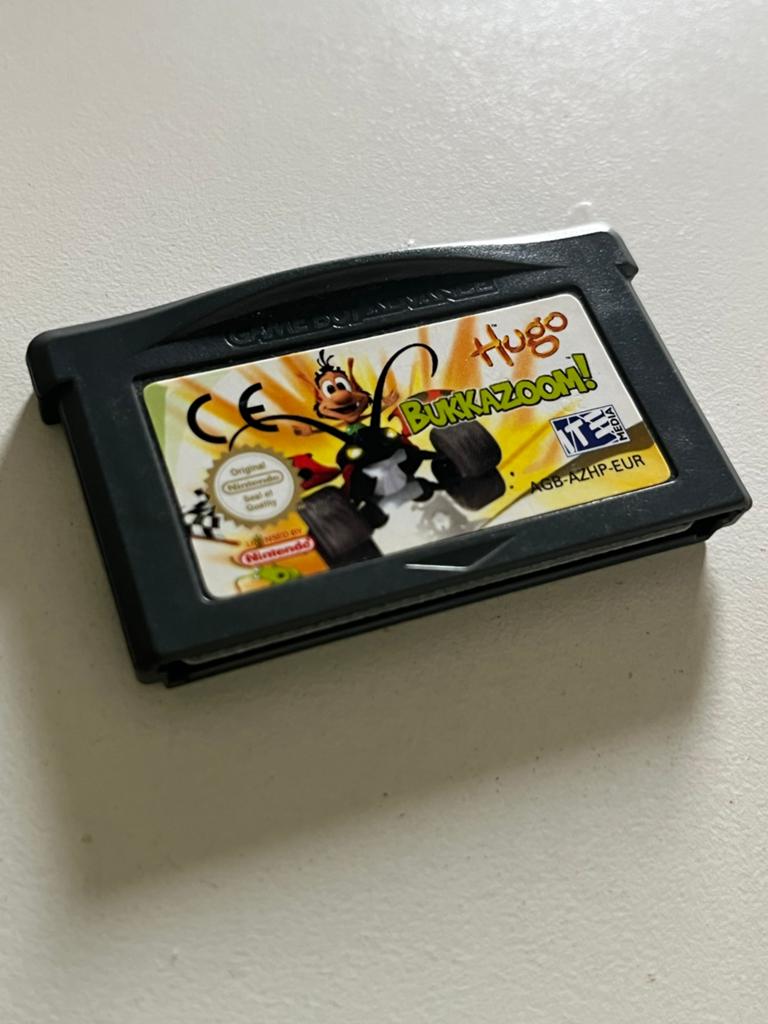 Hugo Bukkazoom! Game Boy Advance (GBA) Cartridge, Spelcomputers en Games, Games | Nintendo Game Boy, Gebruikt, 1 speler, Racen en Vliegen