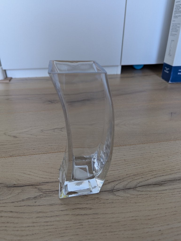 Kleine glazen vaasje, Huis en Inrichting, Woonaccessoires | Vazen, Ophalen of Verzenden, Zo goed als nieuw, Overige kleuren, Glas