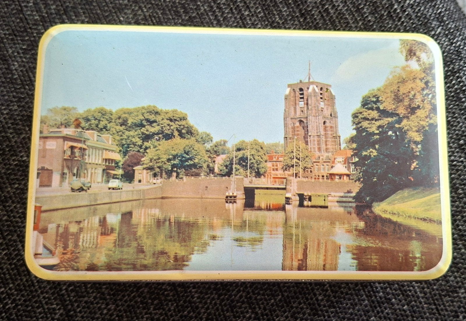 Vintage blikken trommel Friesland - Douwe Egberts, Verzamelen, Ophalen of Verzenden, Gebruikt, Beschuit, Douwe Egberts