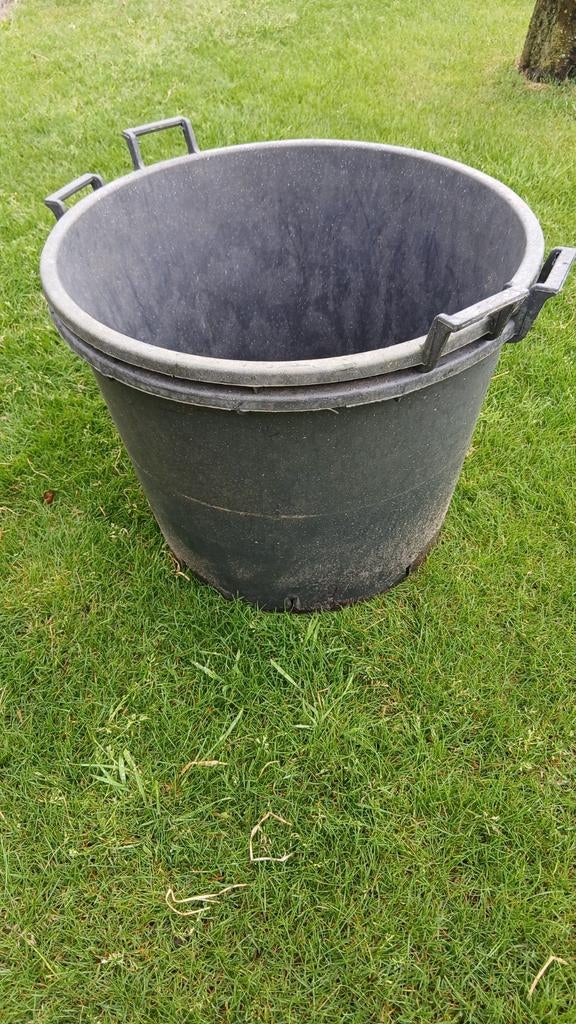 2 boomkuipen van 130 liter, Tuin en Terras, Kunststof, Gebruikt, Rond, Ophalen of Verzenden