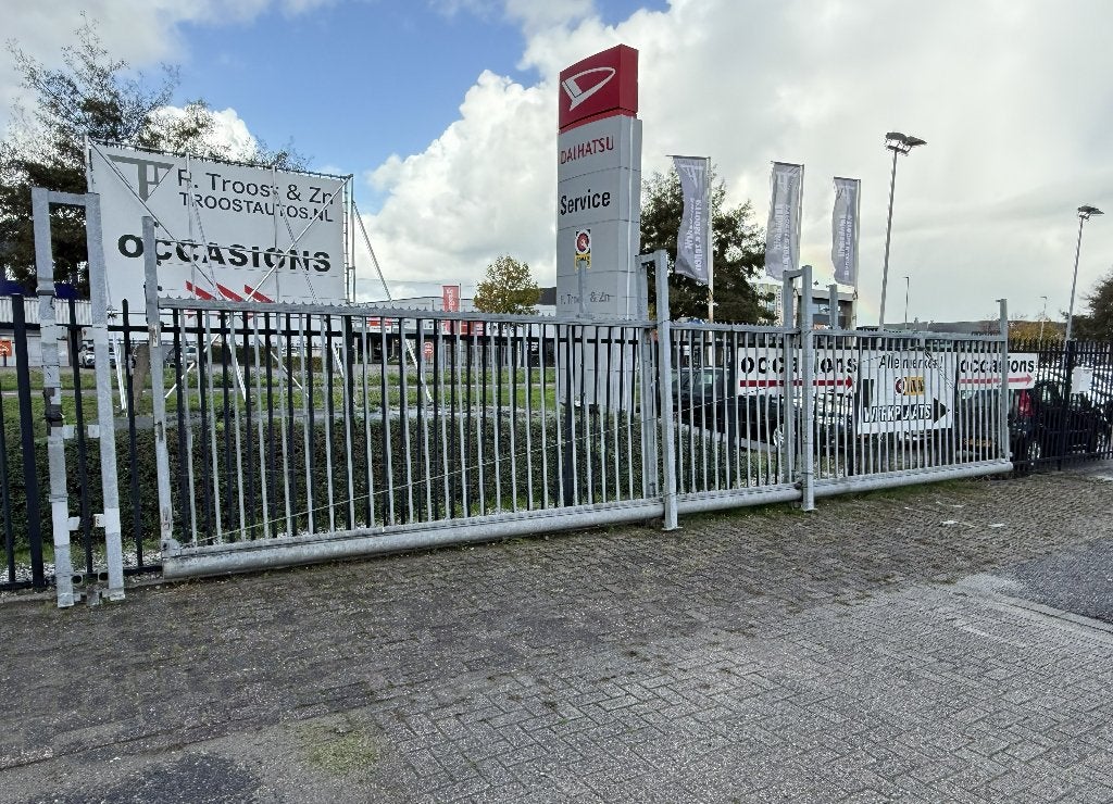 Schuifpoort 8 meter, Tuin en Terras, Ophalen, Gebruikt, Schuifpoort, 200 cm of meer