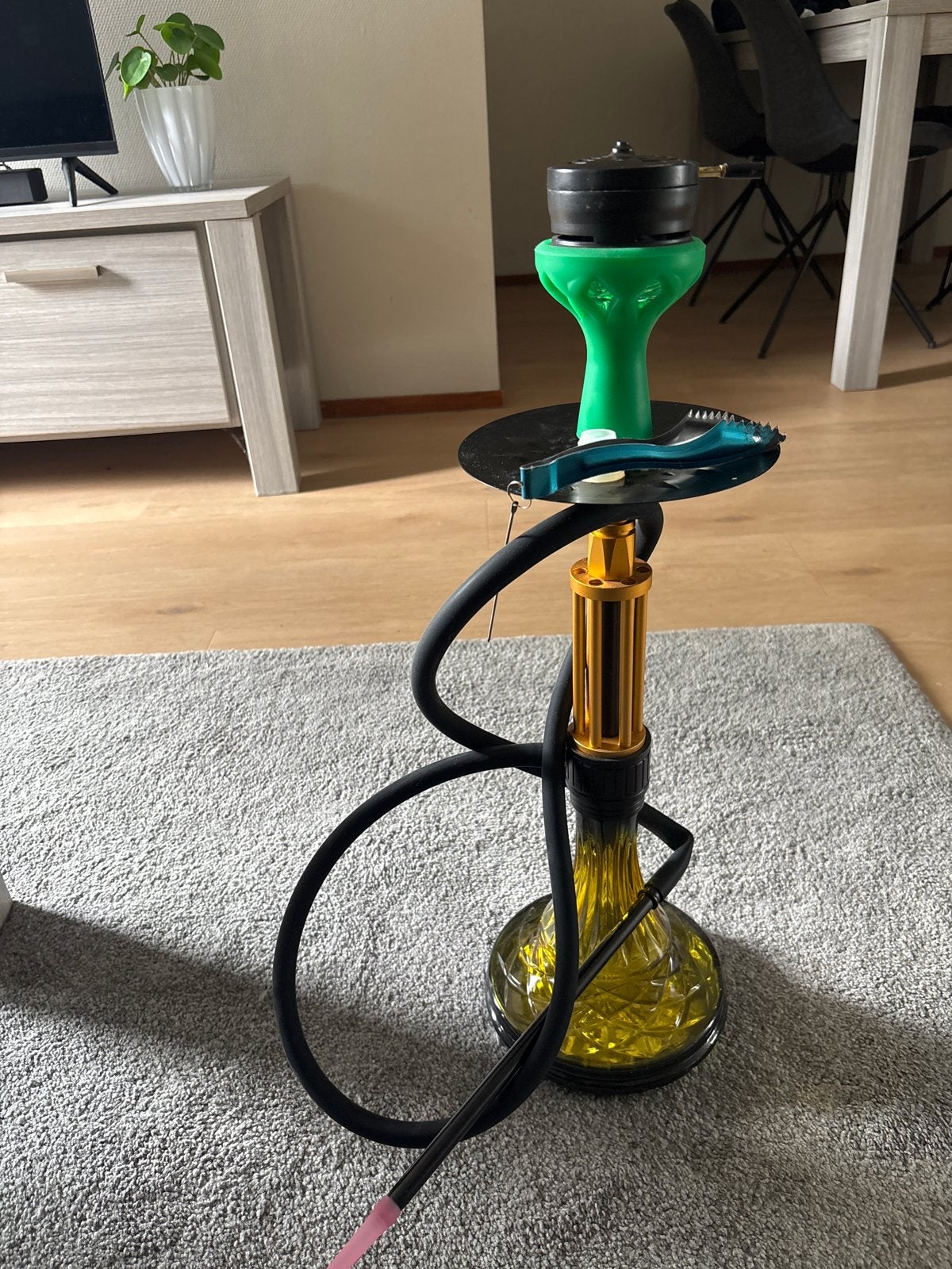 Moderne Shisha / Waterpijp - Compleet met accessoires, Ophalen, Zo goed als nieuw, (Water)pijp