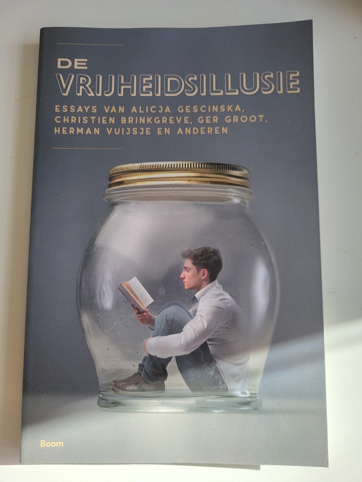 Simon Knepper - De vrijheidsillusie, Ophalen of Verzenden, Zo goed als nieuw, Simon Knepper