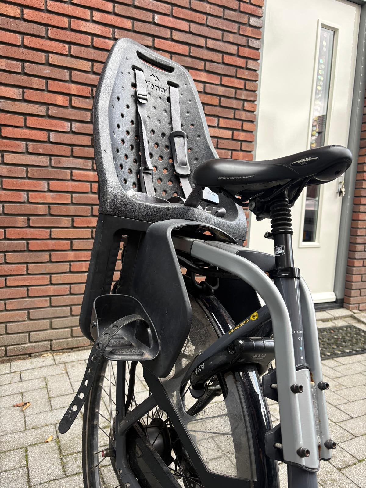 Yepp fietsstoeltje achterop + 2 beugels, Ophalen, Gebruikt, Achterzitje