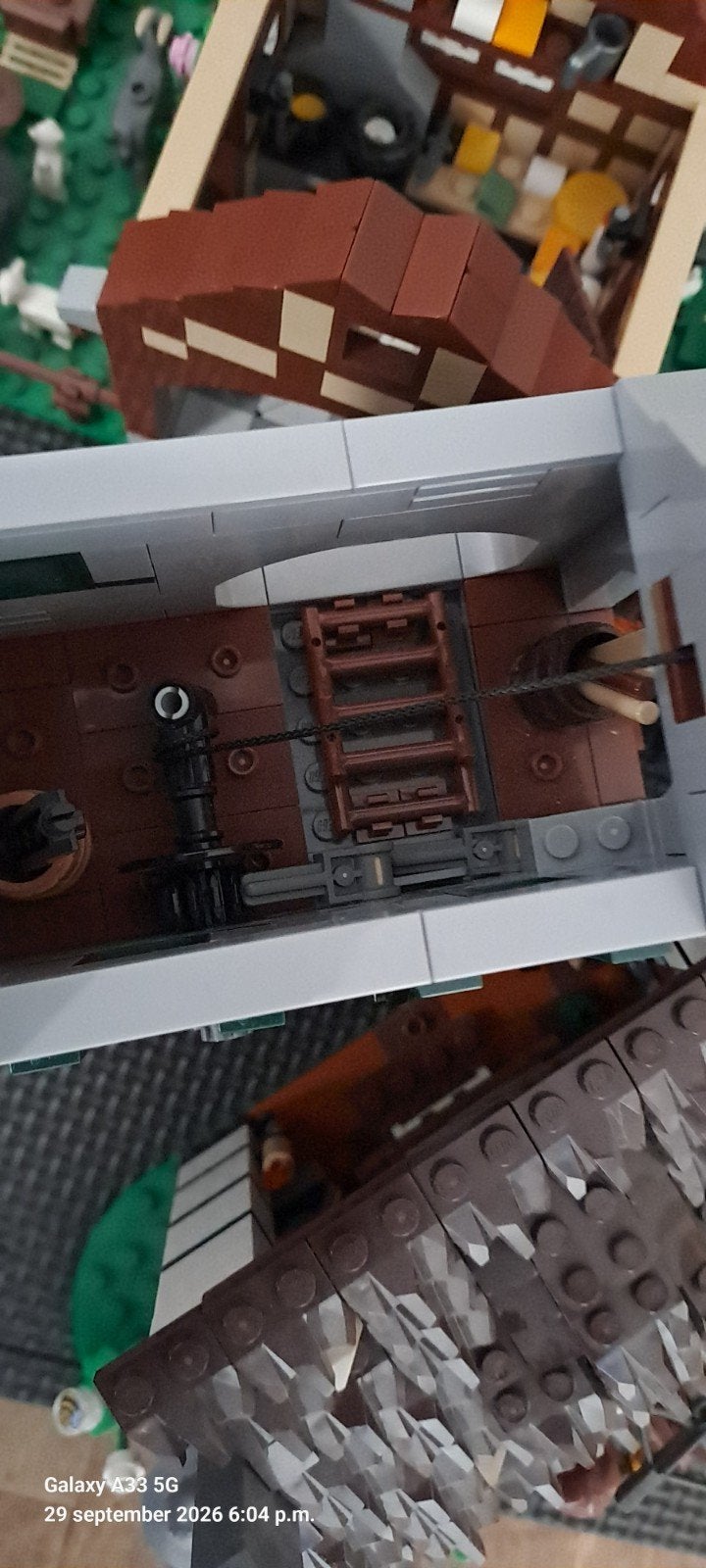 Foto 13 van lego leeuwenridders kasteel