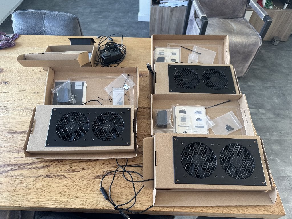 AC Infinity Ventilatie Set: 3x S7 Fan + Controller 8 (ZGAN), Ophalen of Verzenden, Zo goed als nieuw, Ventilator