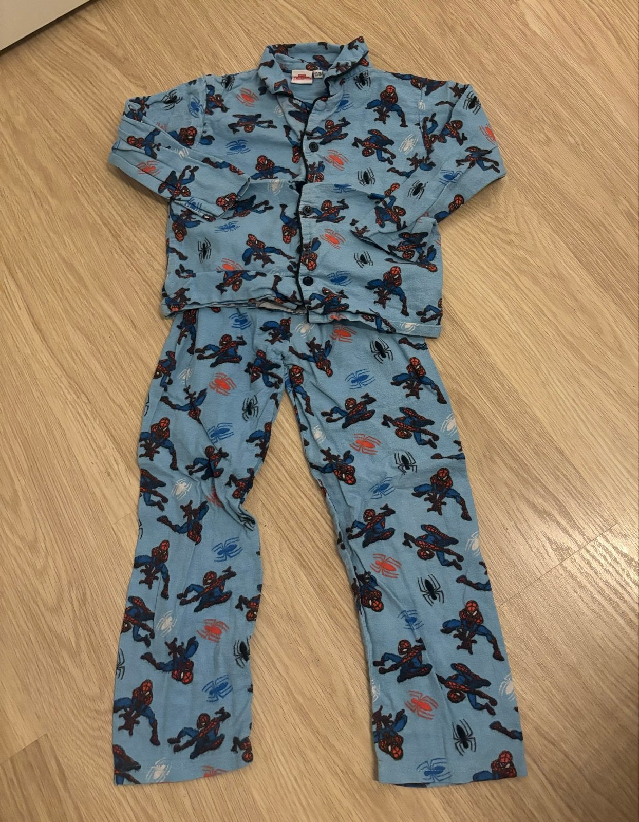 Spiderman pyjama. Maat 110/116, Kinderen en Baby's, Ophalen of Verzenden, Gebruikt, Jongen of Meisje, Nacht- of Onderkleding