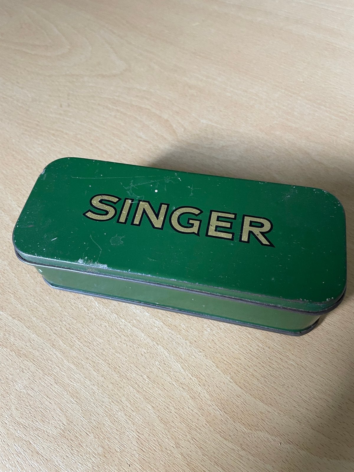Vintage Singer Naaidoosje / Blikken Doosje, Ophalen of Verzenden