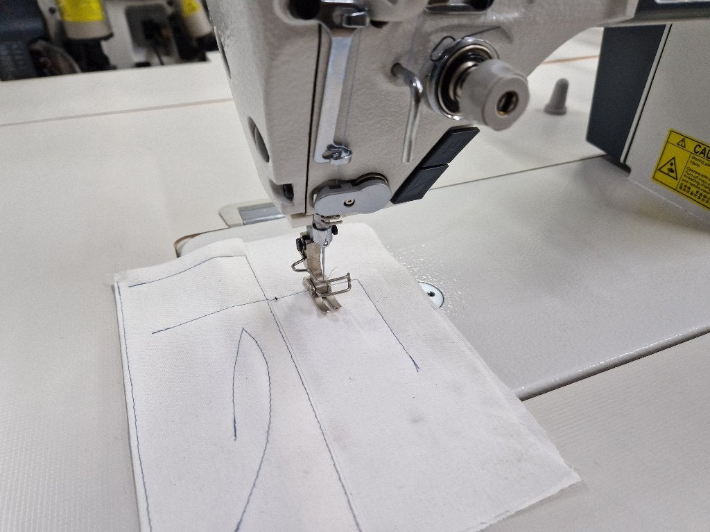 Krafft 525C Industriële Naaimachine – Nieuw, Nieuw, Naaimachine, Industrieel, Ophalen