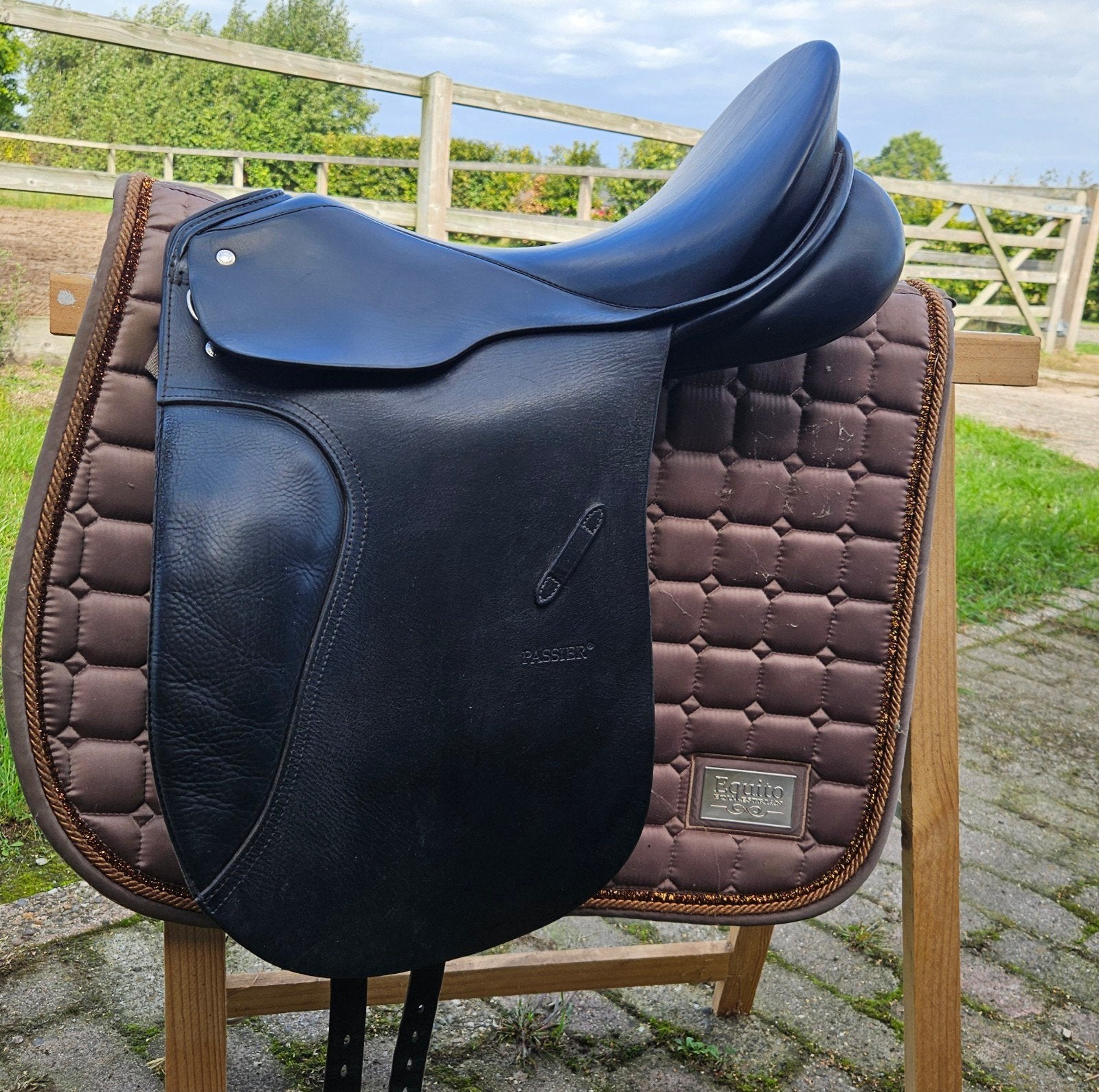 Passier Optimum 17 inch dressuurzadel, Dieren en Toebehoren, Passier, Dressuur, Ophalen of Verzenden, Zo goed als nieuw