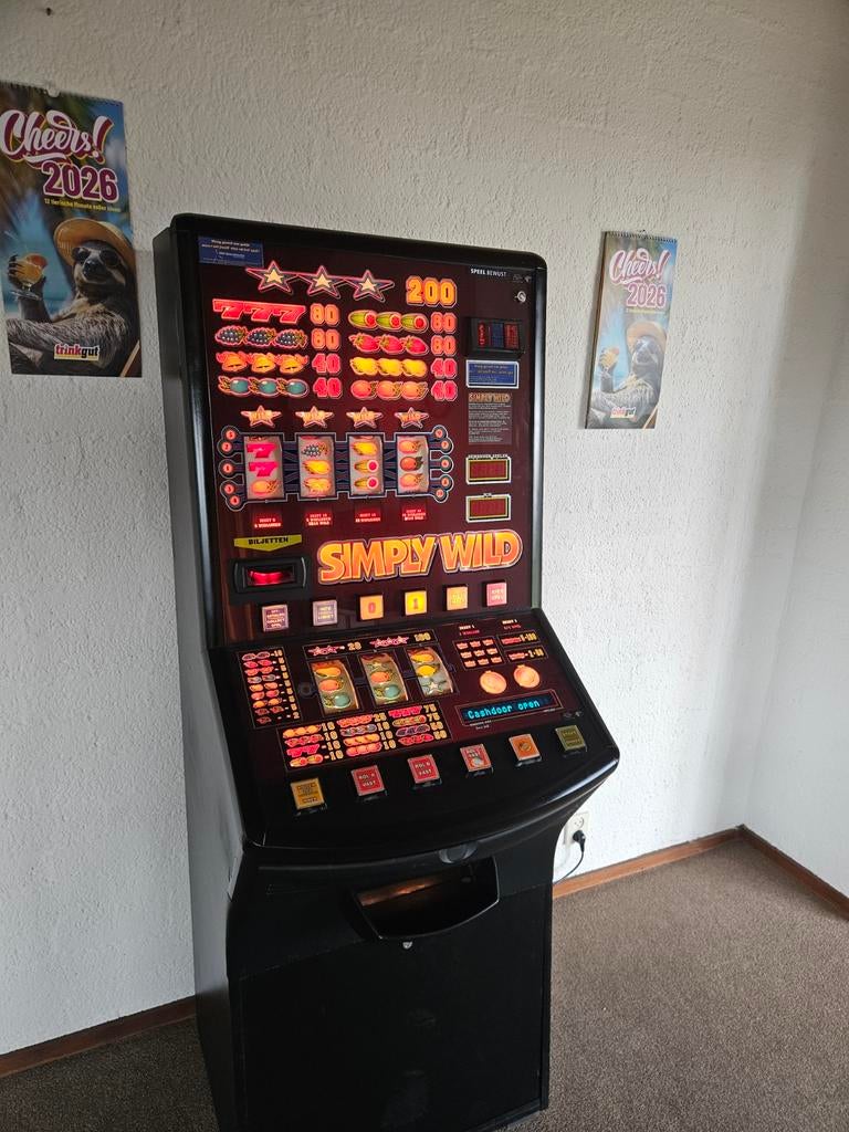 Simply Wild Gokkast in Topstaat met Handleiding, Euro, Ophalen of Verzenden, Zo goed als nieuw, Met sleutels