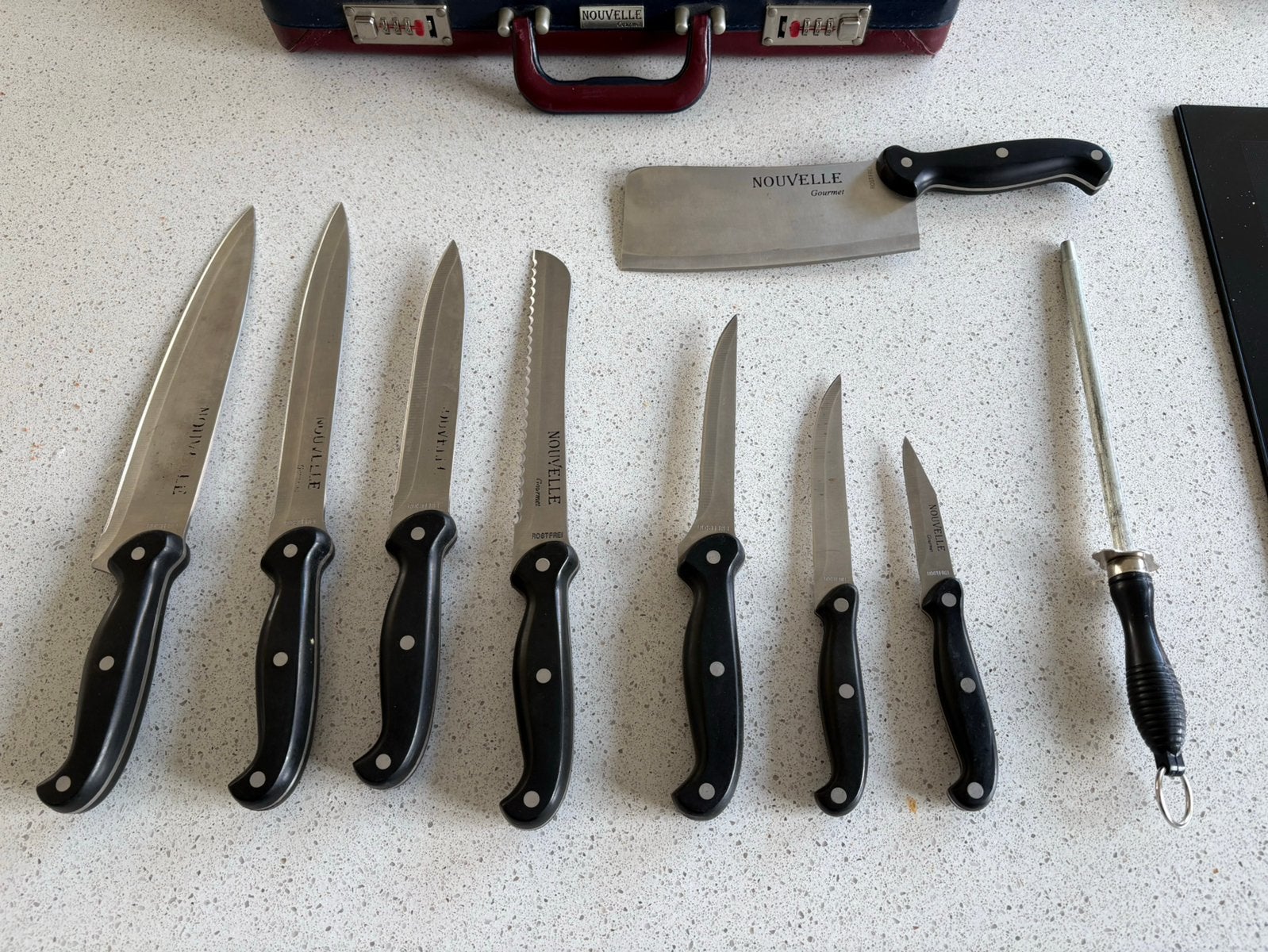 Nouvelle gourment messenset met koffer, Huis en Inrichting, Keuken | Bestek, Ophalen of Verzenden, Rvs of Chroom