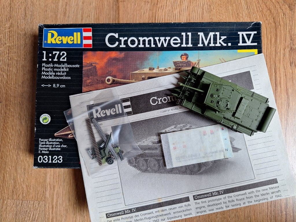 1:72 1/72 Revell Cromwell Mk. IV, Revell, Ophalen of Verzenden, Zo goed als nieuw, Tank