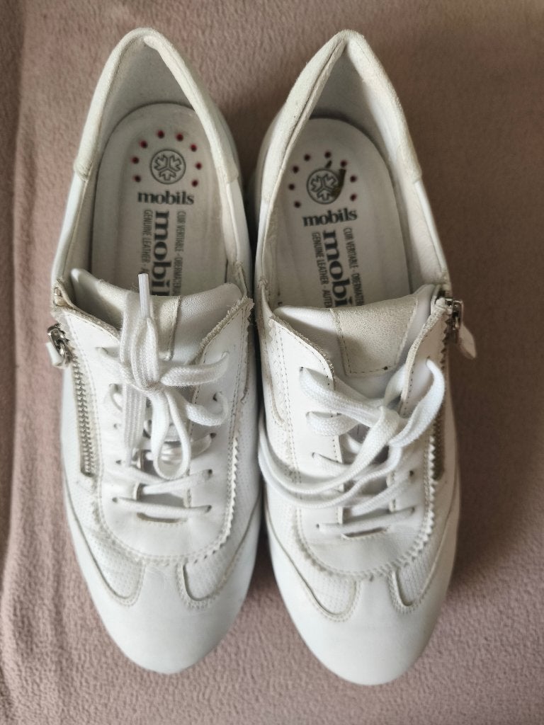 Dames schoenen, Kleding | Dames, Schoenen, Wit, Ophalen of Verzenden, Sneakers of Gympen, Zo goed als nieuw