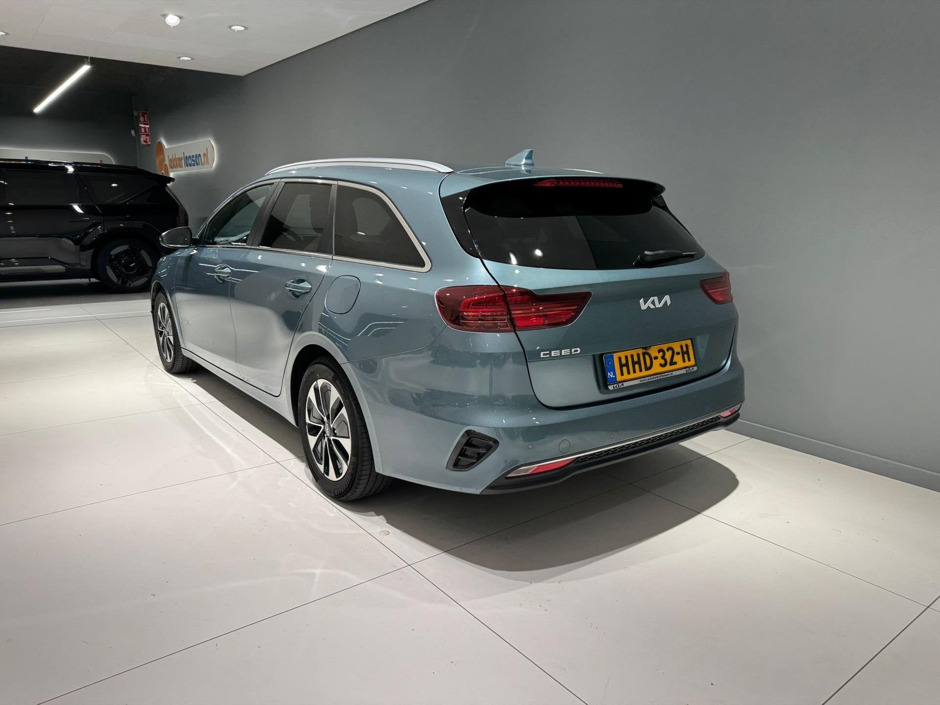 Kia Ceed Sw 1.0 T-GDi 100pk Design Edition Navi/ Clima/ crui, Voorwielaandrijving, Gebruikt, Leder en Stof, Origineel Nederlands