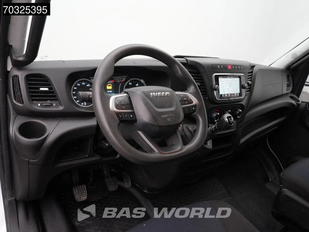 Iveco Daily 35C16 3.0L Dubbel Cabine Kipper met Kist 3,5t Tr, Stof, Gebruikt, Euro 6, 4 cilinders