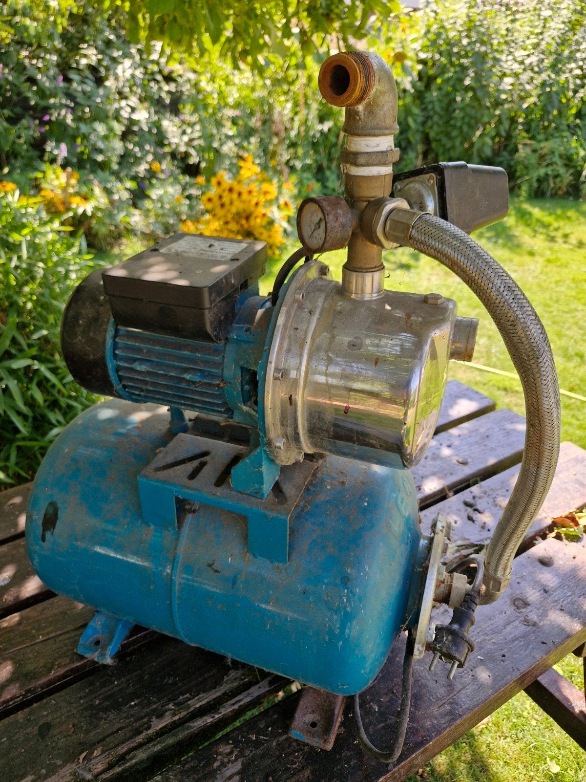 LEO defecte Hydrofoorpomp 4XCm120CA5 - 1100W, Ophalen, Gebruikt, Elektrisch, Hydrofoorpomp