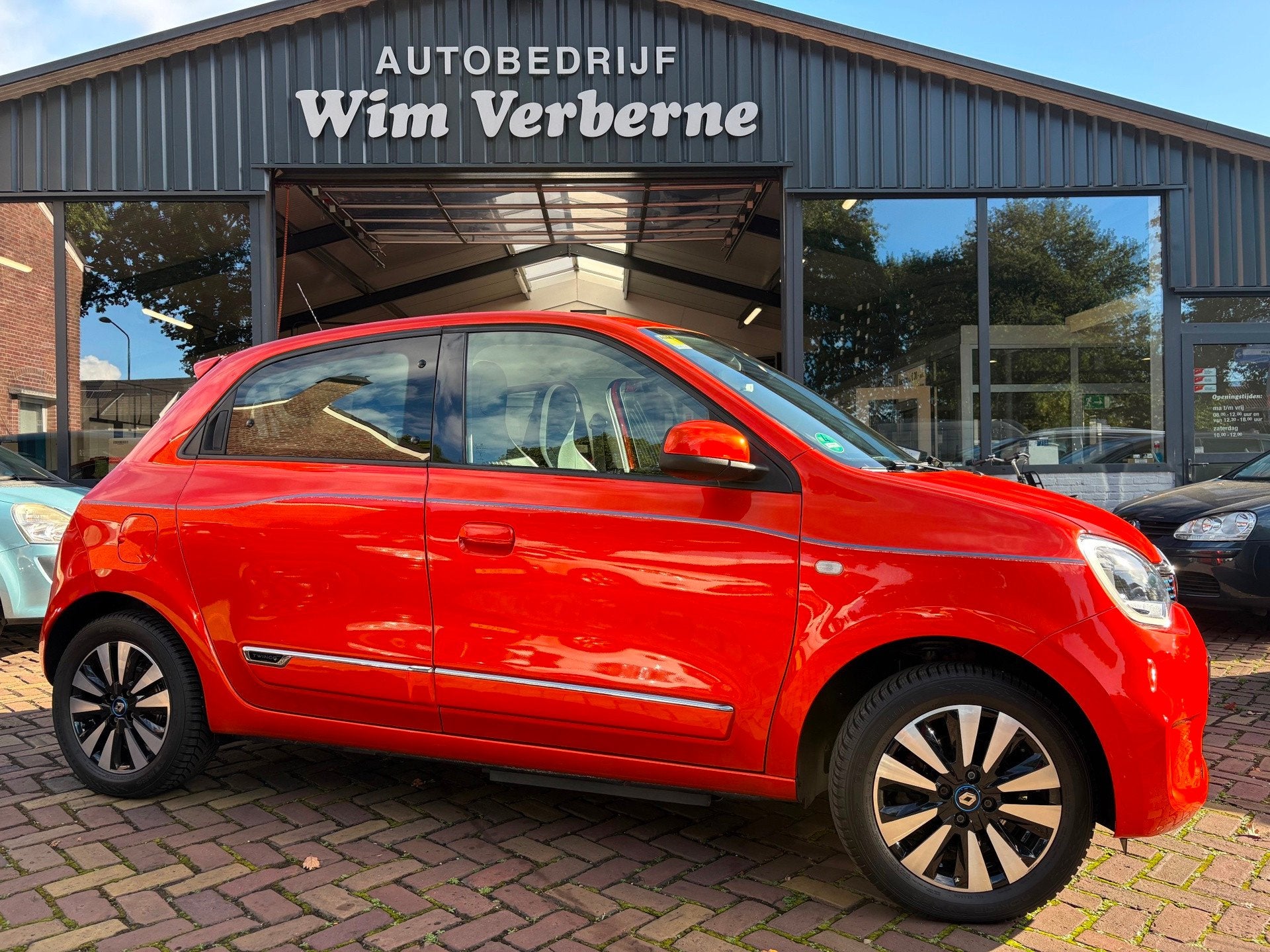 Renault Twingo Z.E. R80 Intens, Auto's, Automaat, Gebruikt, Overige kleuren, Leder en Stof
