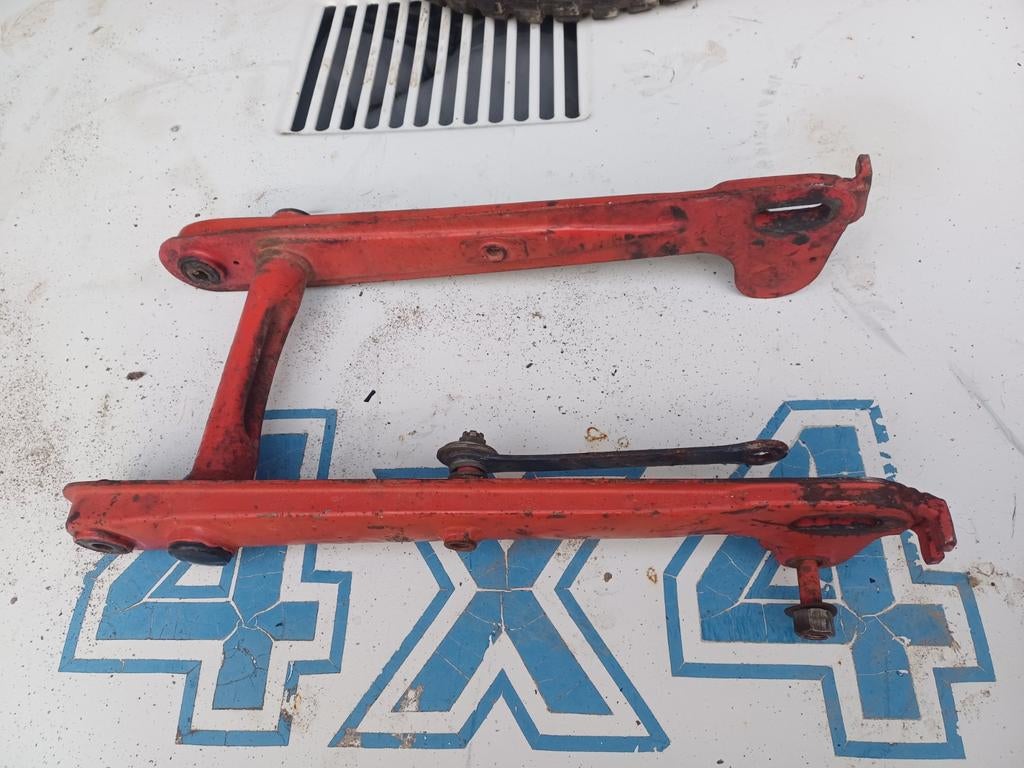 Honda ct90 achterbrug  en kettingkast usa import, Ophalen of Verzenden, Overige schalen, Onderdeel