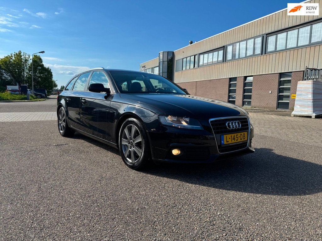 Audi A4 Avant 2.0 TFSI Flexible Fuel Pro Line, Voorwielaandrijving, Euro 5, 15 km/l, Gebruikt