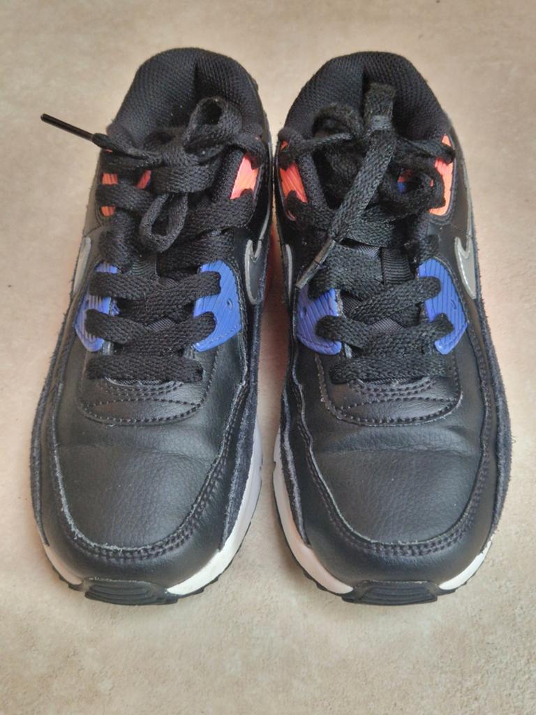Nike Air max 90 maat 33.5, Sportschoenen, Zo goed als nieuw, Nike, Verzenden