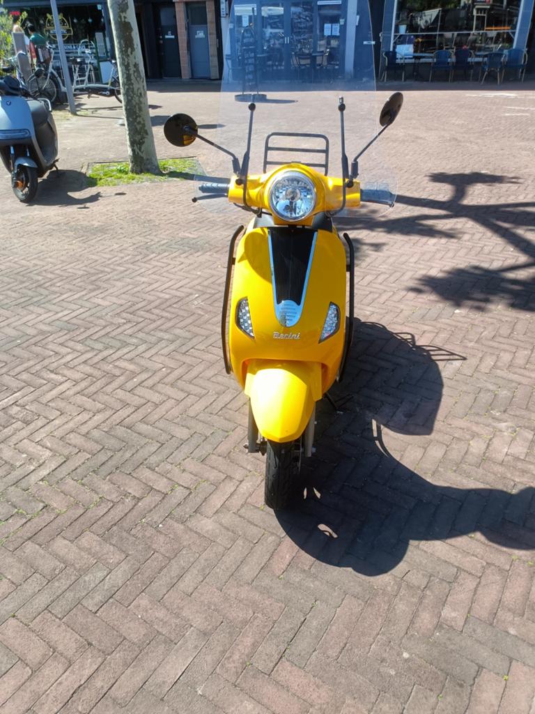 Berini Napoli Scooter - Nieuwstaat, Bouwjaar 2025, Ophalen of Verzenden, Zo goed als nieuw, Berini