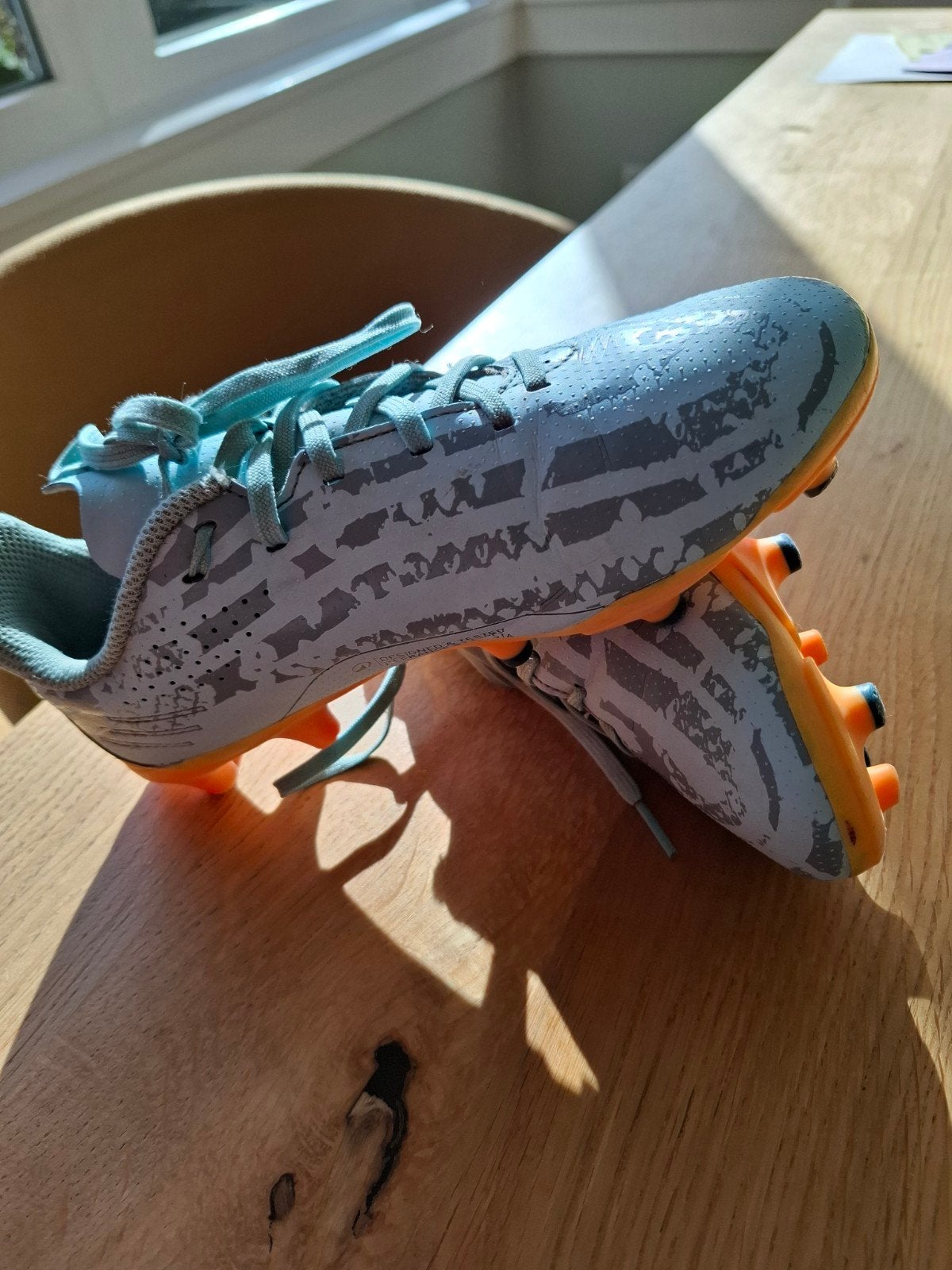 Kipsta Voetbalschoenen Kind Maat 35 - Zo goed als nieuw, Ophalen of Verzenden, Zo goed als nieuw, Schoenen