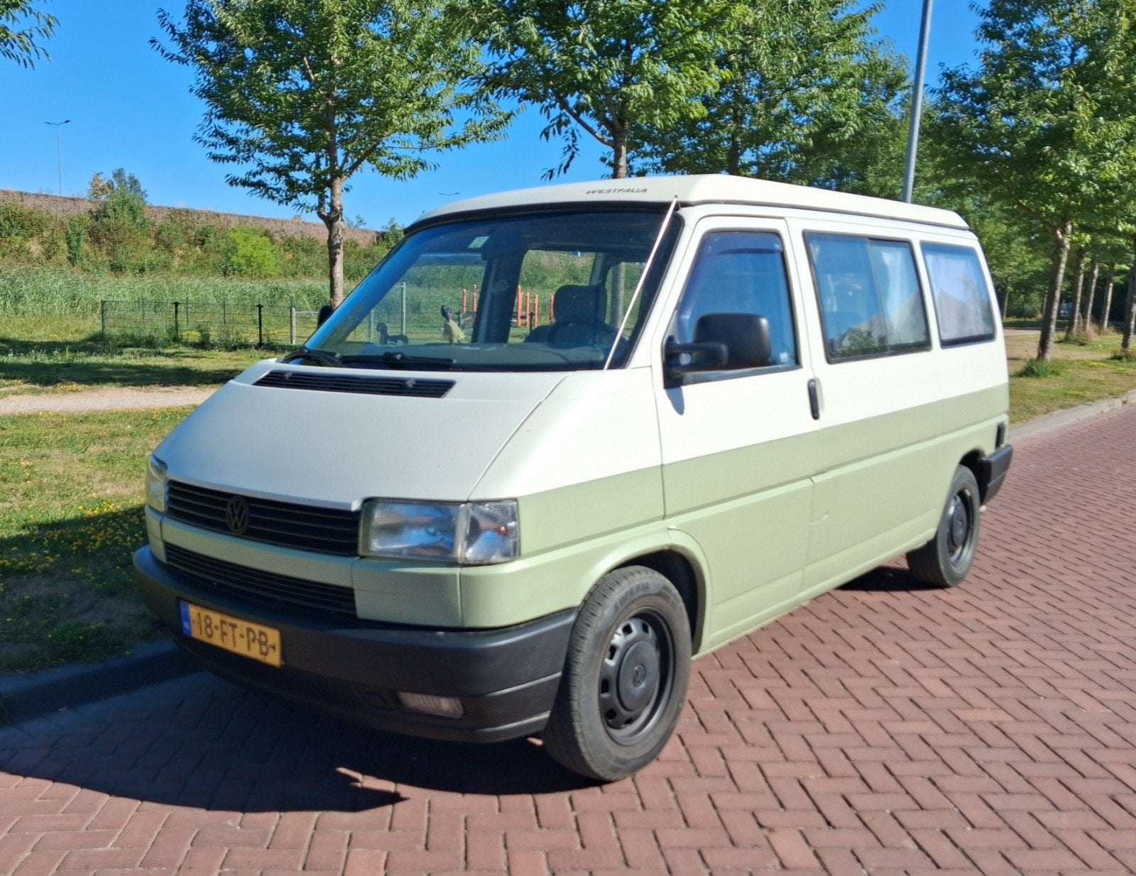 Volkswagen T4 Westfalia (nieuwe distrib.riem), Buscamper of Camperbus, Volkswagen, Particulier, 3 tot 6 maanden geleden