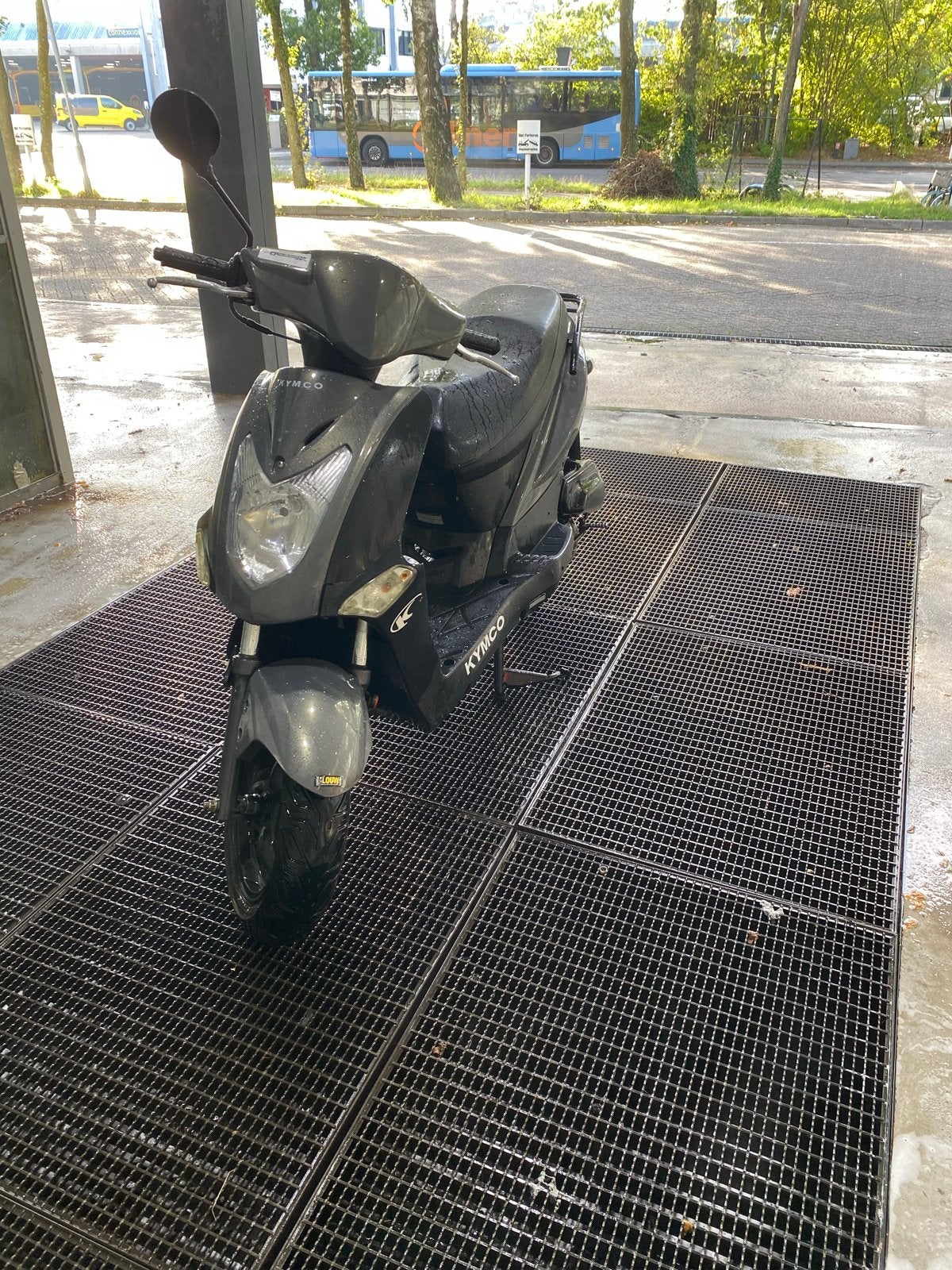 Kymco Agility 50 - Goed rijdend, lichte schade, nieuwe bande, Ophalen, Gebruikt, Maximaal 45 km/u, Agility