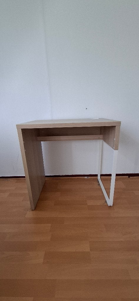 Bureau, Overige typen, Gebruikt, Kabelgoot, IKEA