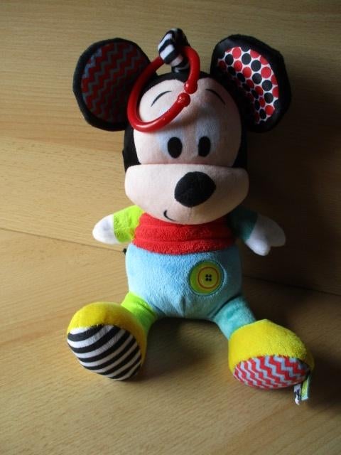 Disney Mickey Mouse oefenpluche  28cm  Nicotoy  met rammel,p, Ophalen of Verzenden, Overige figuren, Zo goed als nieuw, Beeldje of Figuurtje
