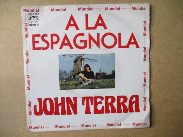 s0575 john terra - a la espagnola, Ophalen, Zo goed als nieuw, Overige genres