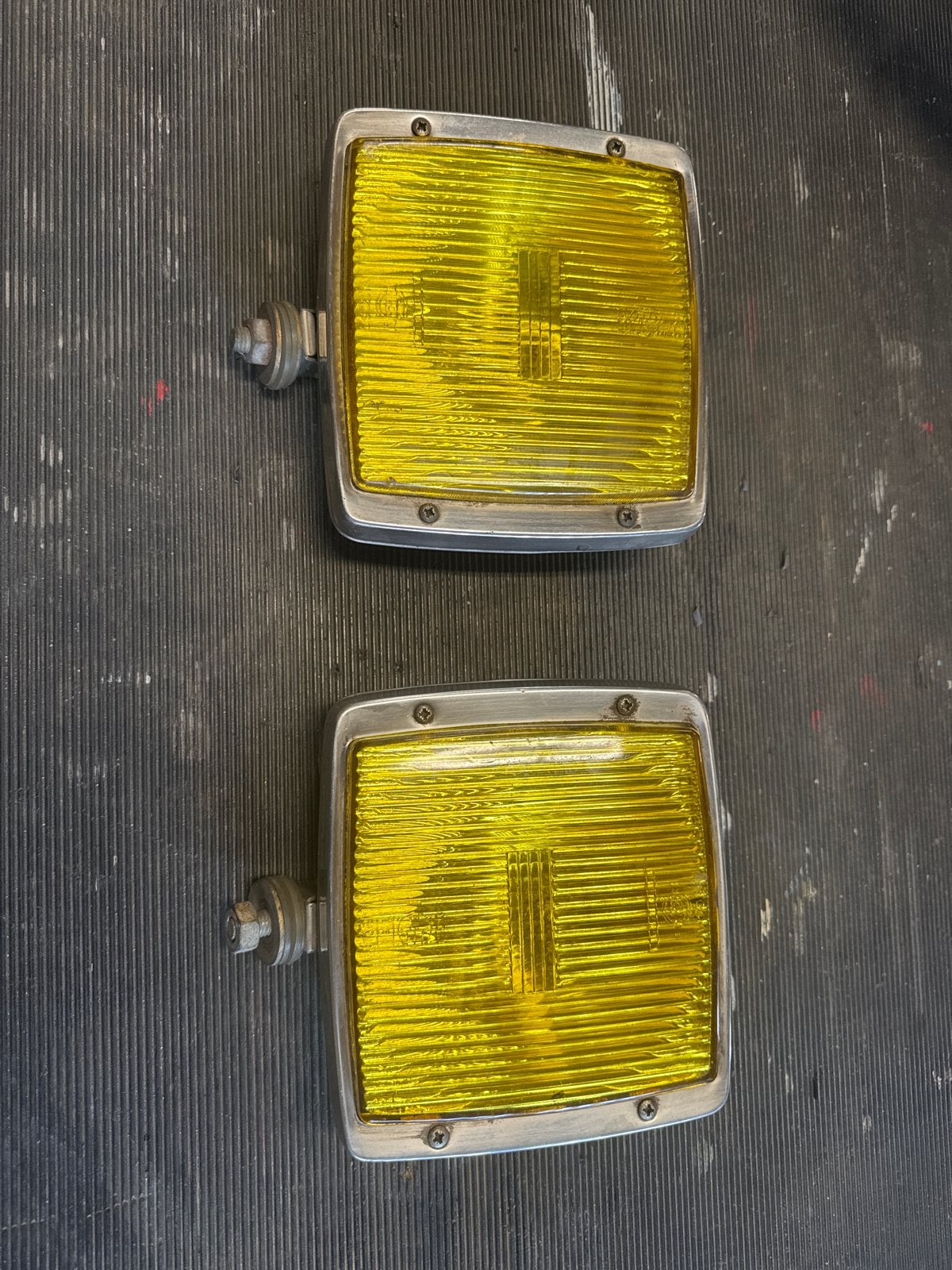 Set van 2 Oude Verstralers - Geel Glas, Auto-onderdelen, Ophalen, Gebruikt, Oldtimer onderdelen