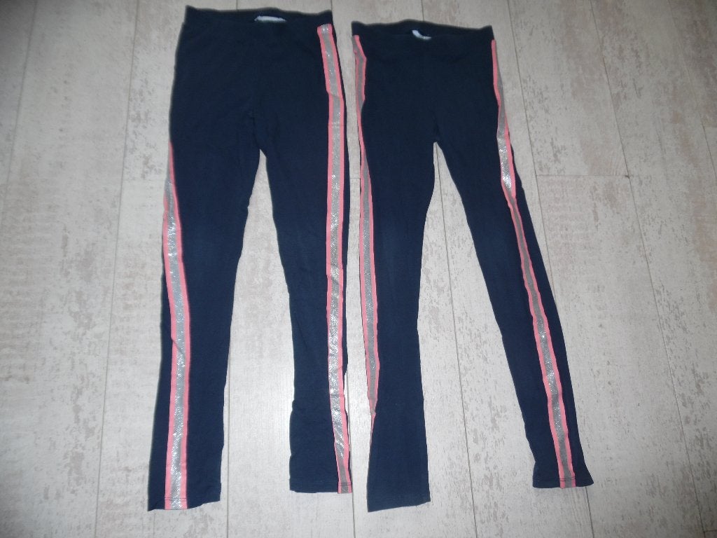 Twee Perfekte broeken / leggings maat 158-164, Kinderen en Baby's, Kinderkleding | Maat 158, Broek, Meisje, H&M, Ophalen of Verzenden