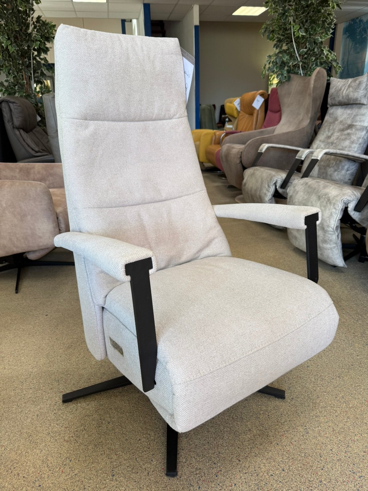 Velderhof Liri relax fauteuil nieuwstaat gratis bezorgd, Ophalen of Verzenden, Zo goed als nieuw, Ruim 100 modellen in alle kleuren en maten