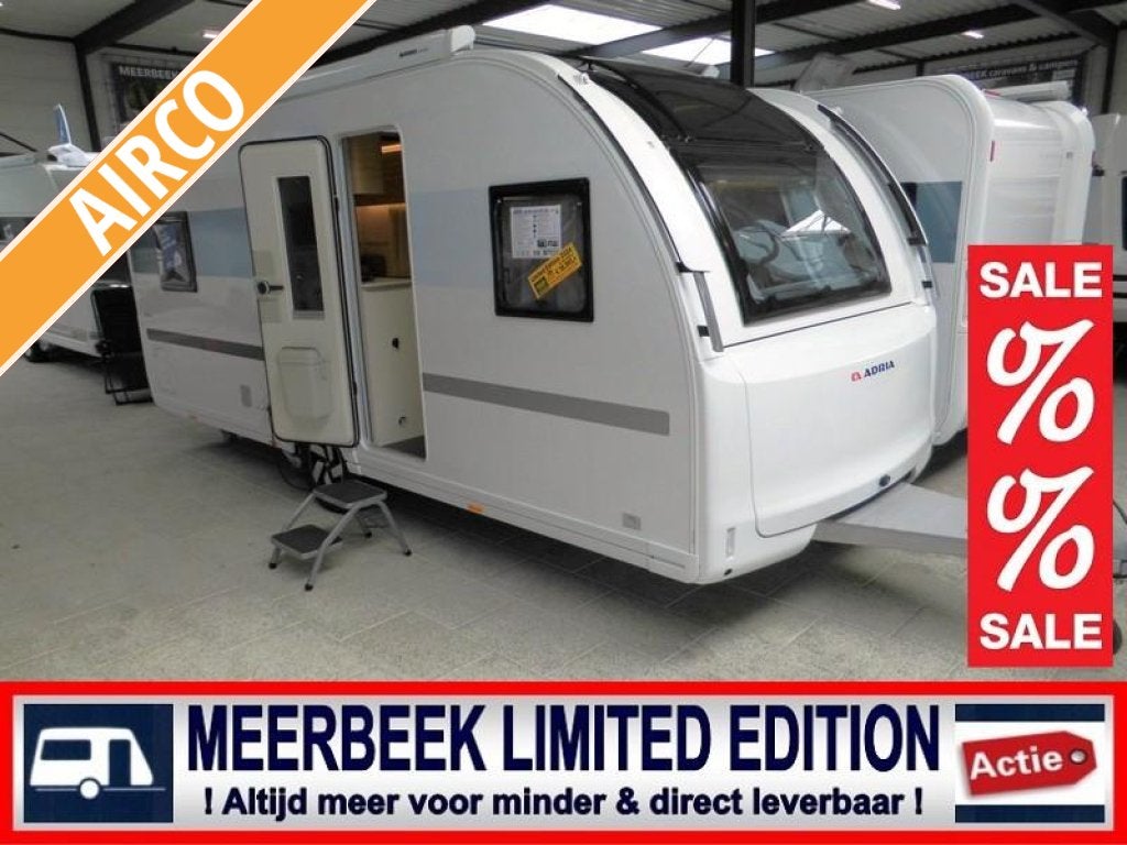 Adria Adora 522 UP 7729,=KORTING MOVER+THULE+AIRCO+VLOERVERW, Schokbreker, Rondzit, Particulier, 5 tot 6 meter