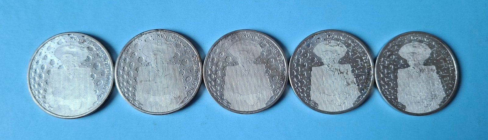 60 jaar Vrede Zilveren 5 euro munten Beatrix 2005, Postzegels en Munten, Ophalen of Verzenden, Koningin Beatrix, Euro's, Zilver
