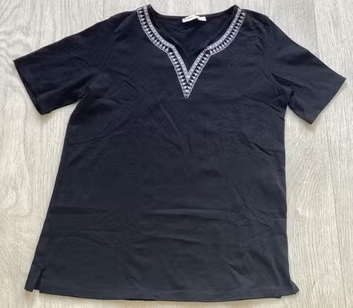 Zwarte T shirt maat M, Kleding | Dames, Maat 38/40 (M), Zwart, Ophalen of Verzenden, Zo goed als nieuw