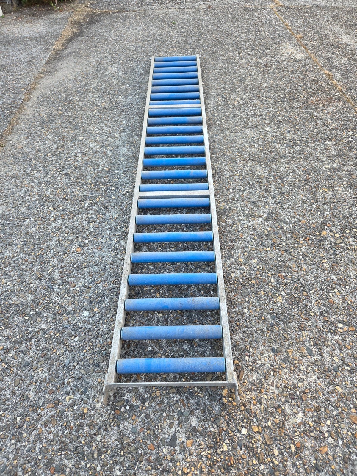 Gebruikte rollenbaan - 3 meter lang, Ophalen, Gebruikt, 2 tot 4 meter