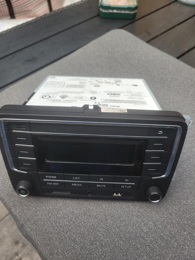 Auto radio met bluetooth AUX USB, Auto diversen, Autoradio's, Ophalen of Verzenden