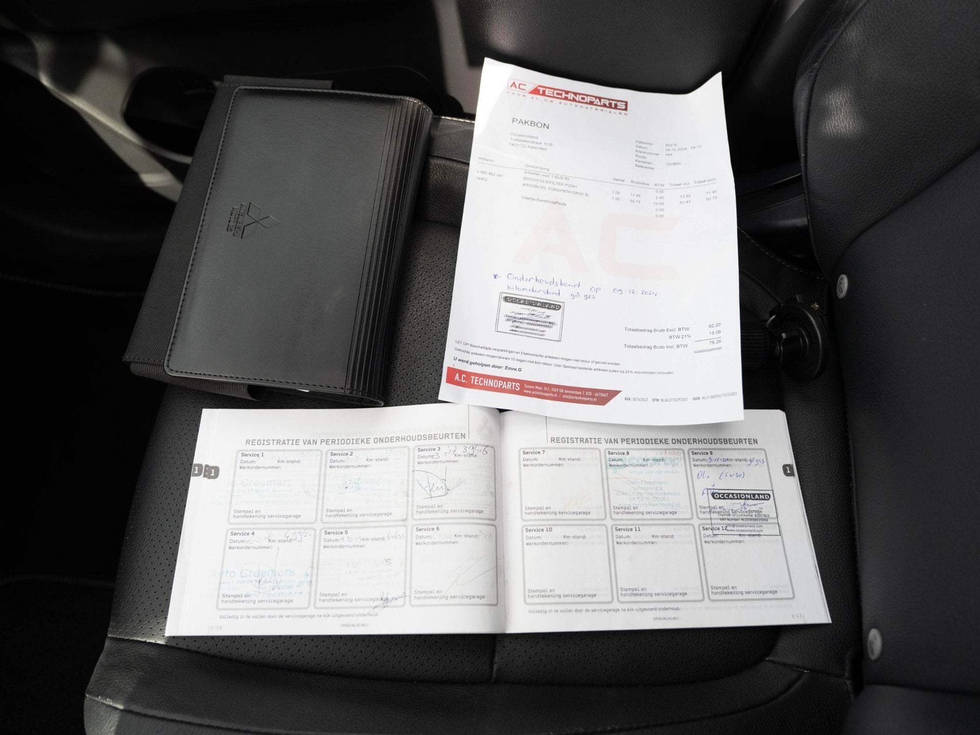 Mitsubishi Outlander 2.0 PHEV Instyle+ PANORAMADAK/STOEL VER, Auto's, Zwart, 4 cilinders, Blauw, Vierwielaandrijving