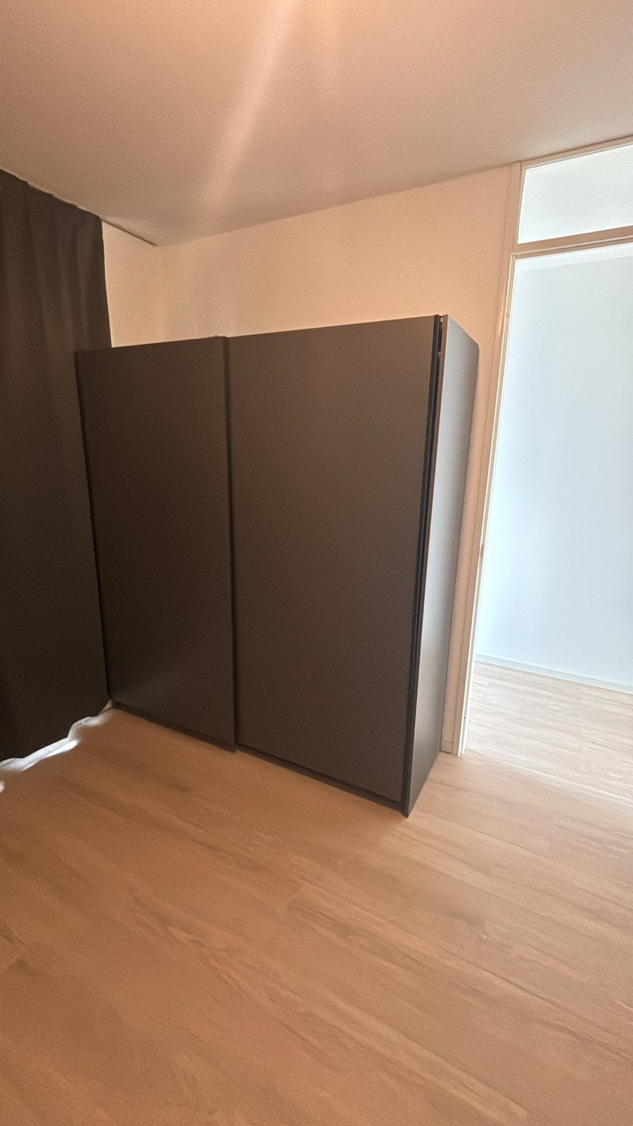 Kleding kast, Amsterdam