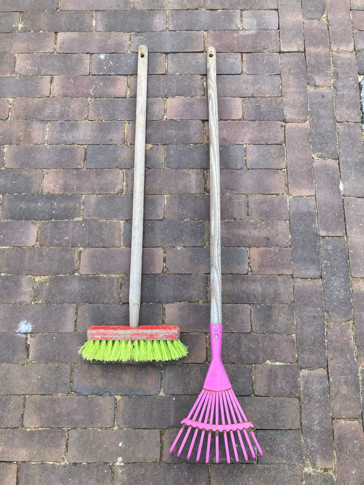 Kinder hark en bezem set - perfect voor kleine tuiniers!, Ophalen, Gebruikt, Bezem