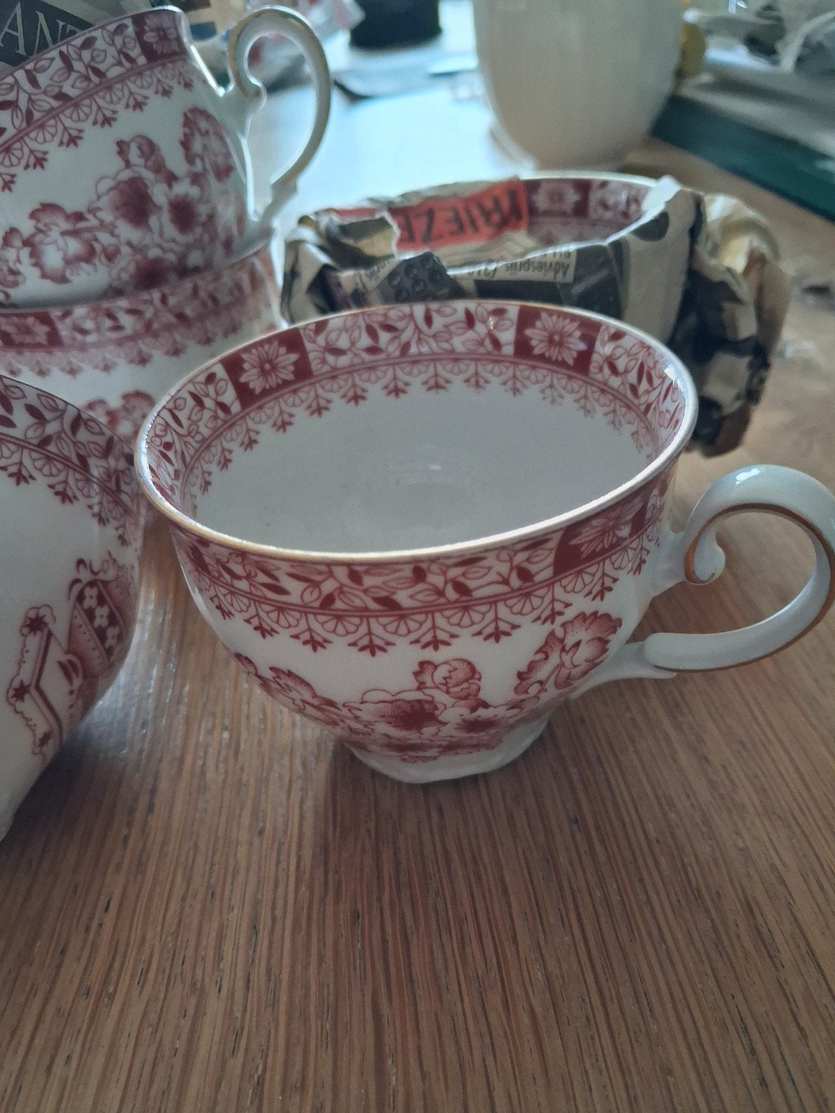 outentiek servies, Ophalen