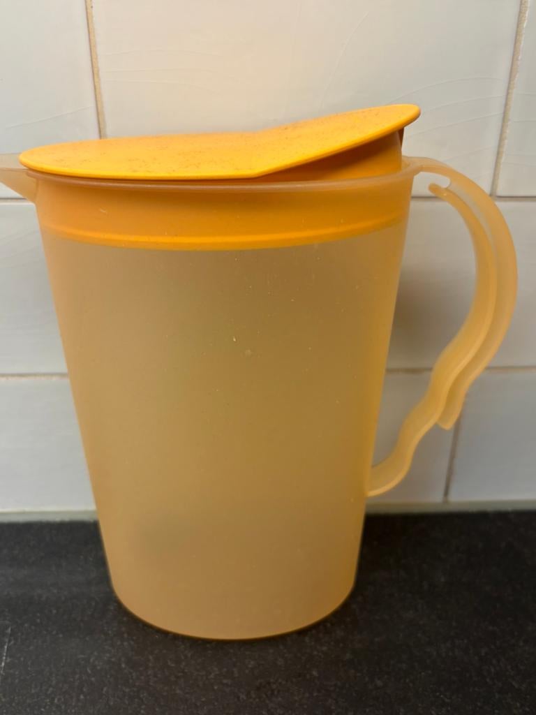 Tupper trendy oranje kan 2,1 liter sapkan waterkan schenkkan, Ophalen of Verzenden, Zo goed als nieuw, Oranje, Beker of Kan