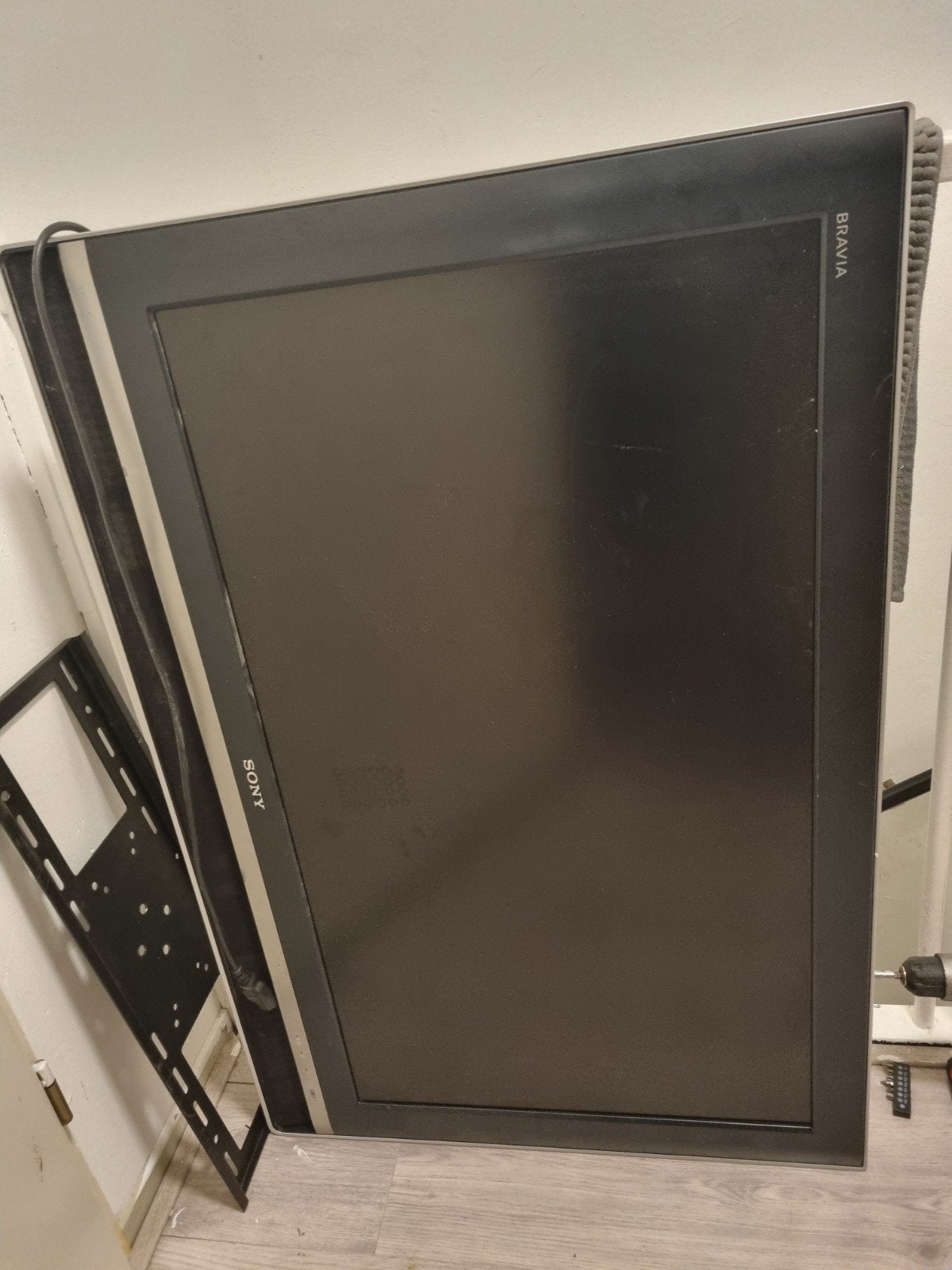 Sony KLV-V40A10E LCD TV - 40 inch, Audio, Tv en Foto, Televisies, Gebruikt, LCD, 100 cm of meer, HD Ready (720p), Sony, 50 Hz